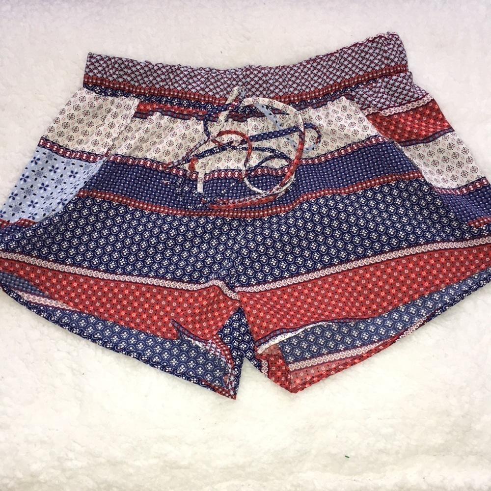 Lovely day Aztec shorts lounge/bed/everyday shorts bandanna western flowy small‌ - Picture 2 of 7